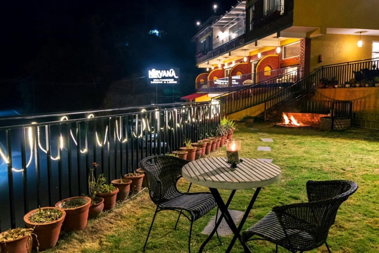 Nirvana Lodge And Lounge Массури Экстерьер фото